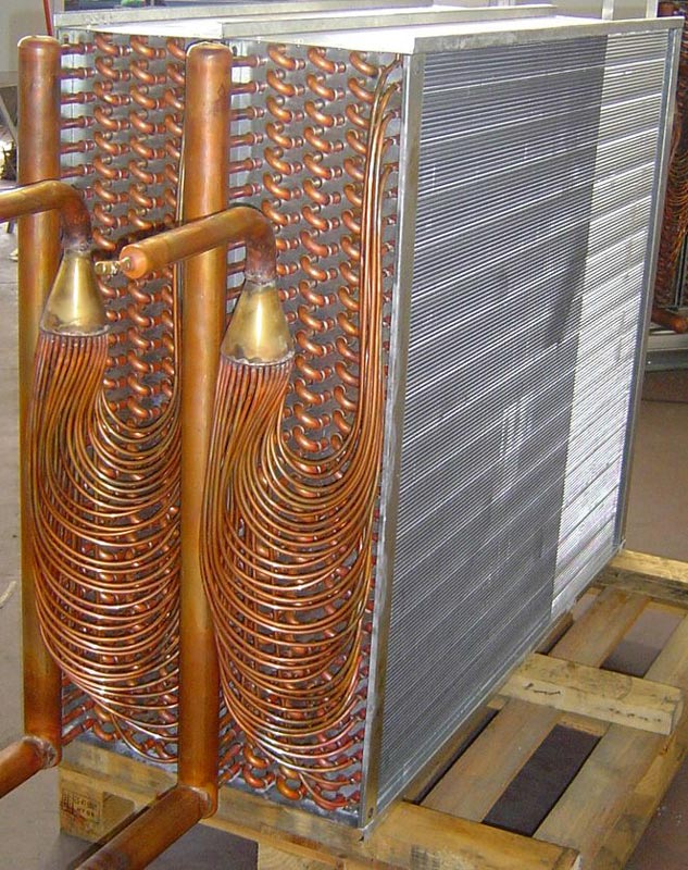 Suministro de dos conjuntos evaporador-condensador para rehabilitación UTA's con función de deshumidificación.