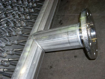 Con posibilidad de limpieza en la tubería